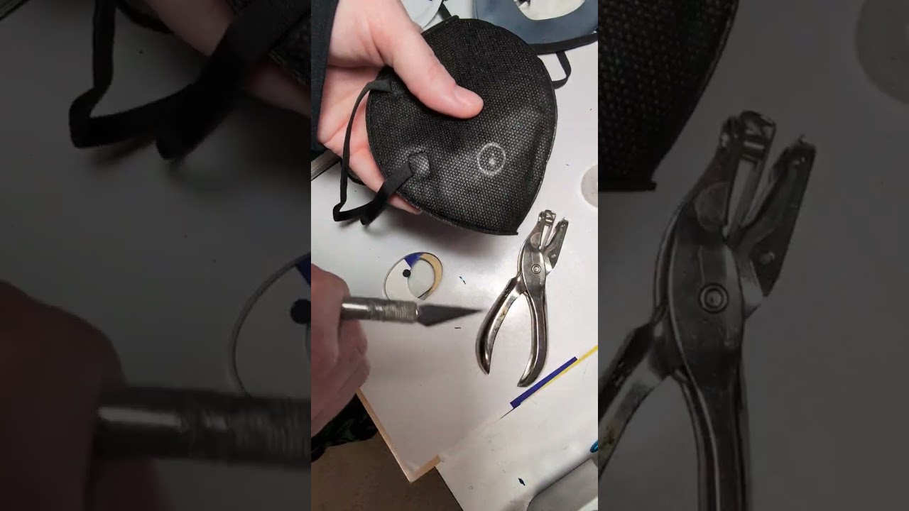 Installing a SIP plug in a ZIMI small mask