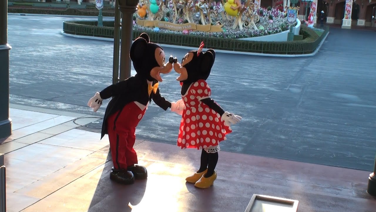2013年12月15日 TDL 開園前グリーティング（ミッキーとミニーがキス♥）
