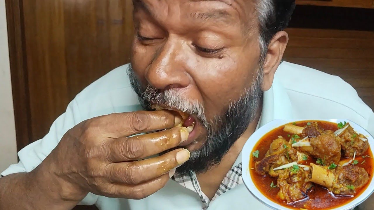 অফিসে আজকে গরুর নিহারি দিয়ে নান রুটি খেলাম সবাই মিলে || Beef Nihari recipe 