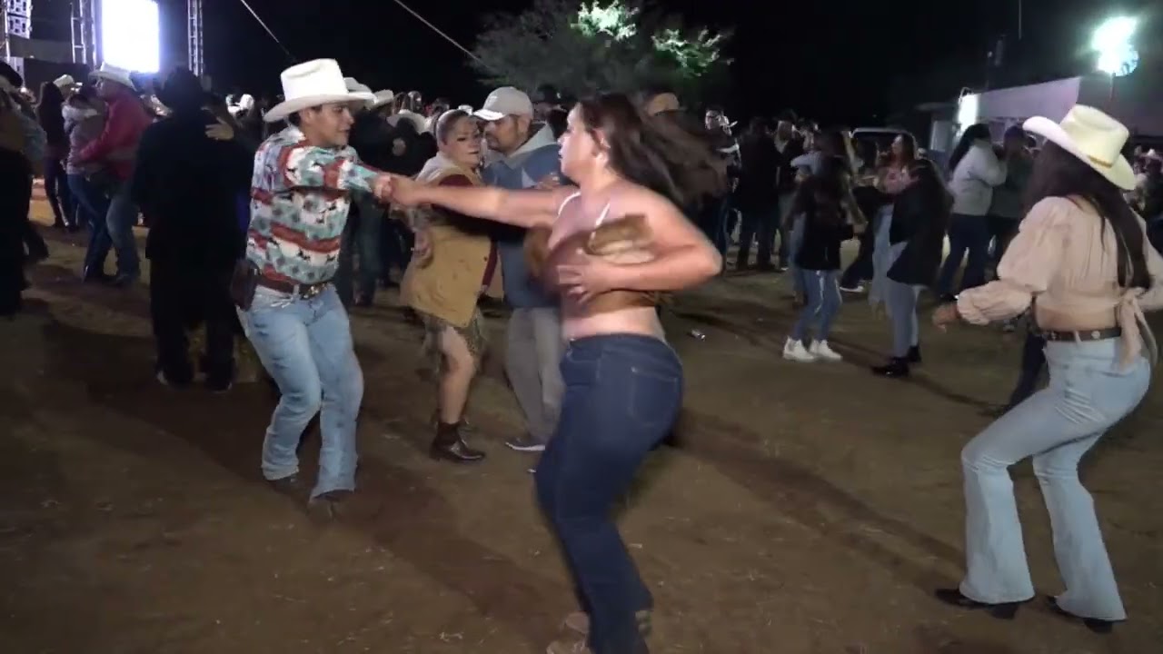 Baile en La Manga, Fresnillo Zacatecas en la Boda de Reyna & José ♥