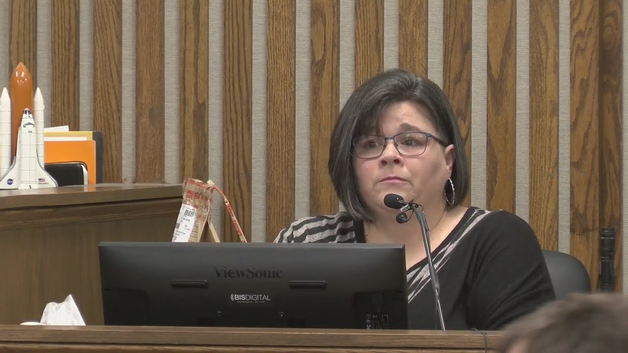 Erica Stacy testifies in Boswell trial as evidence error causes issue