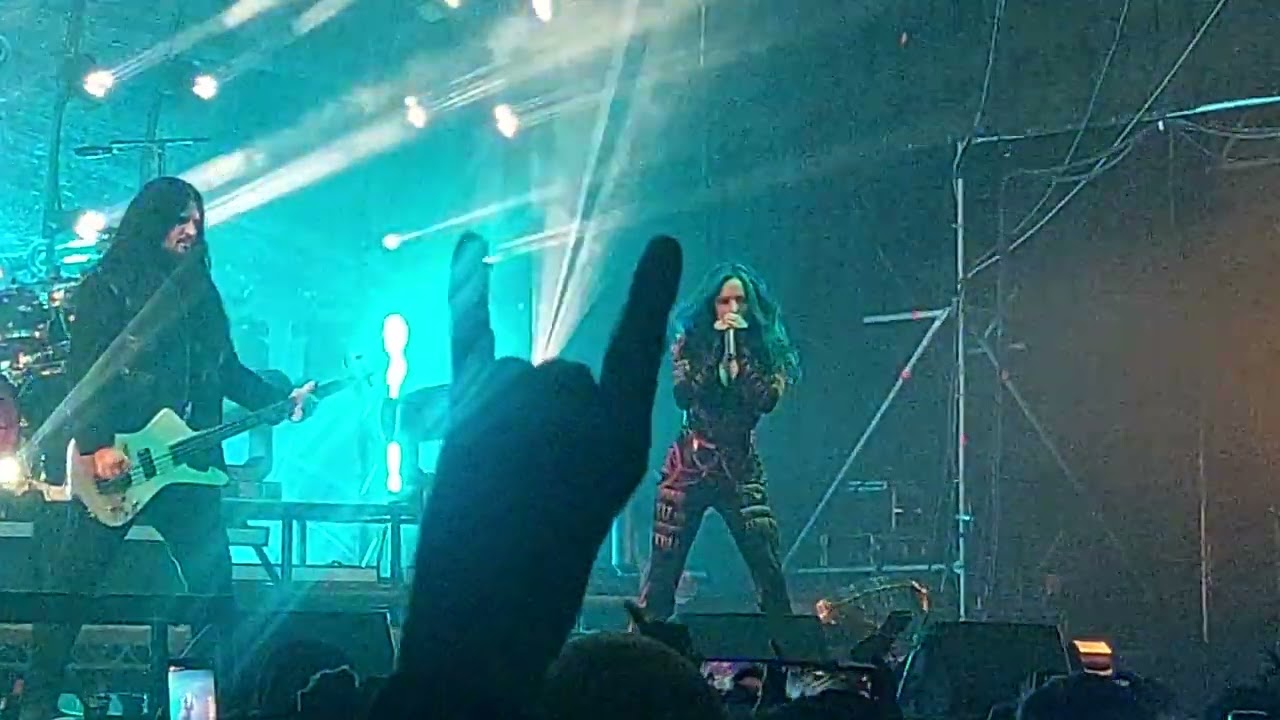 ARCH ENEMY - The Eagle Flies Alone (live in Barba Negra 2025.10.14)