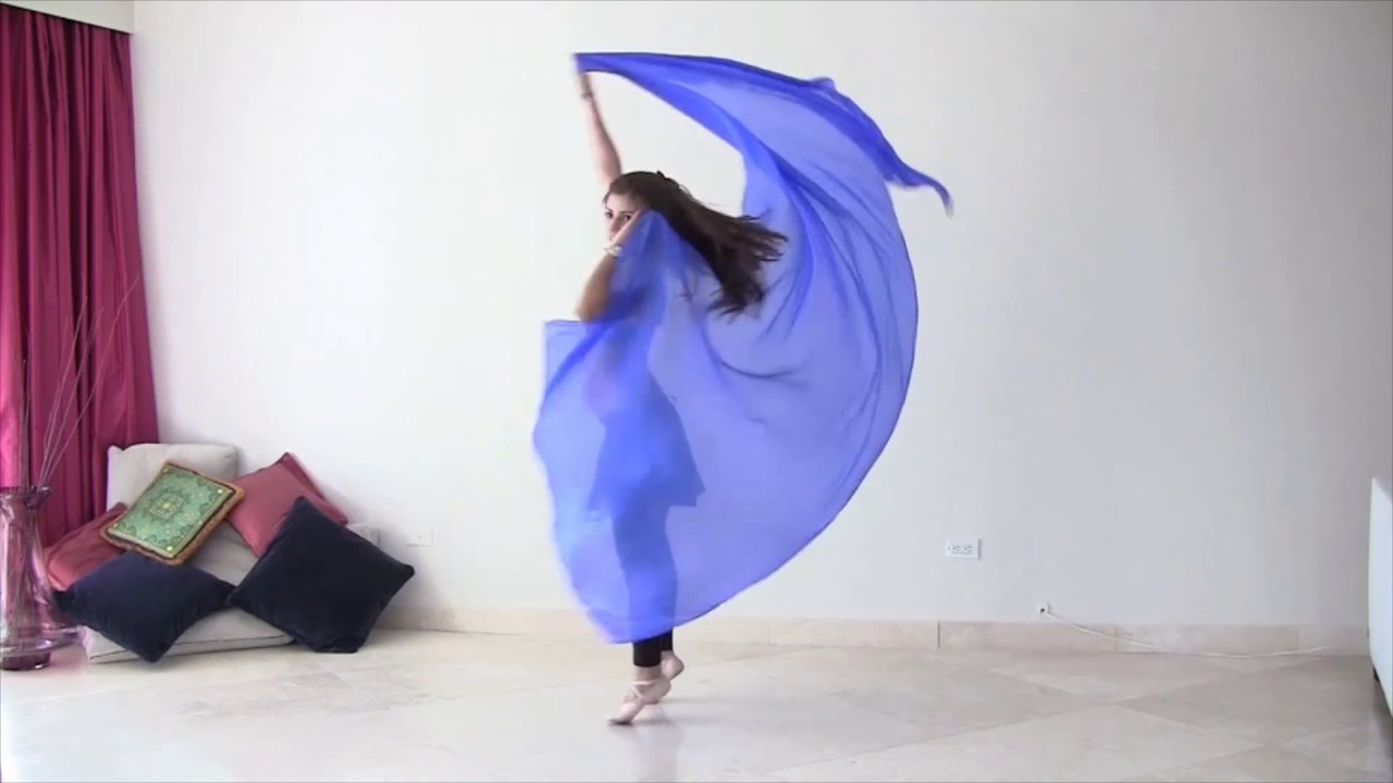 StepFlix Danza Arabe con Velo. Clase 5: Giros
