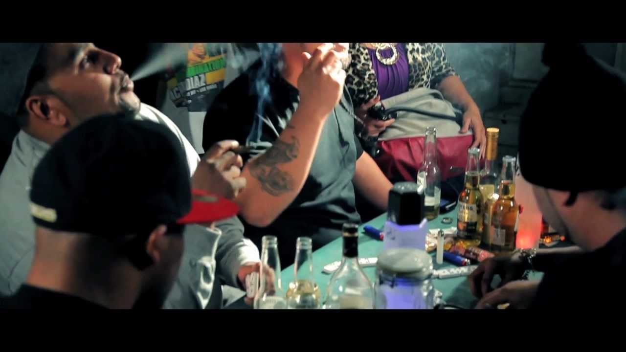 DA STOOIE BROS - ZIG ZAGS, BOTTLES & LIGHTERS (OFFICIAL VIDEO)