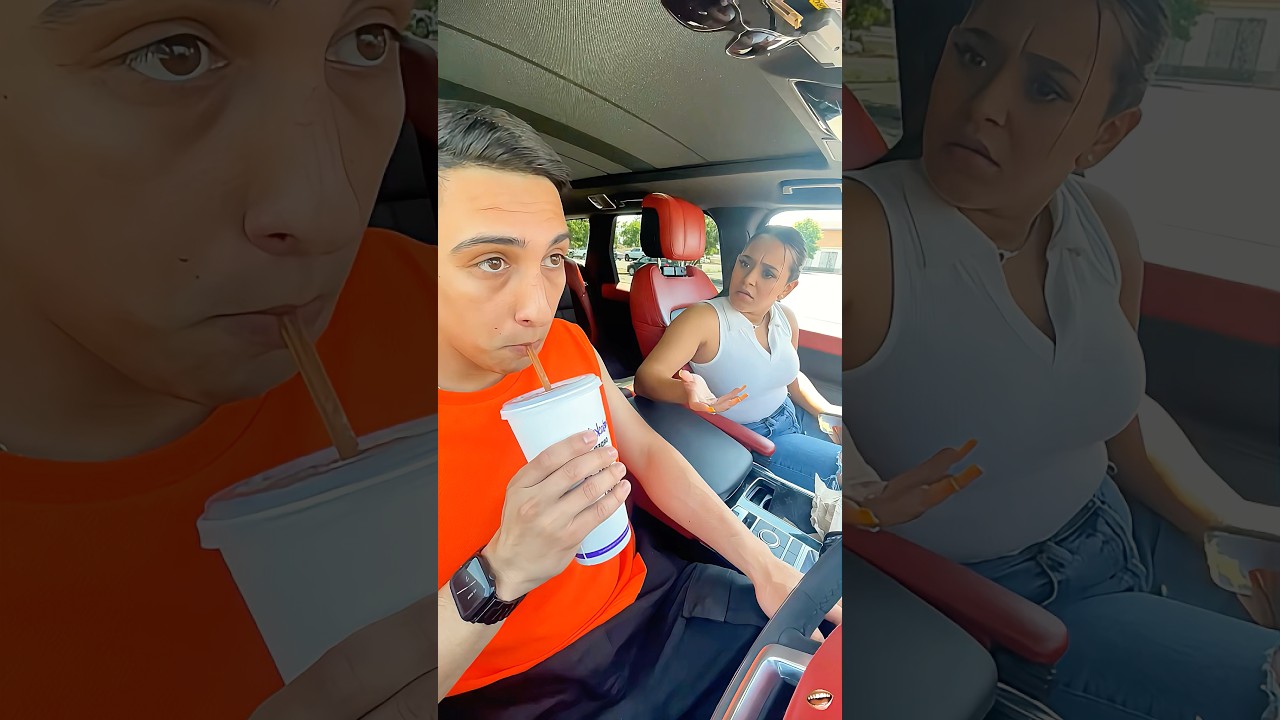See how she reacts when you show disdain for your girlfriend 🤣🤣 #funny #funnyvideo #prank #fyp