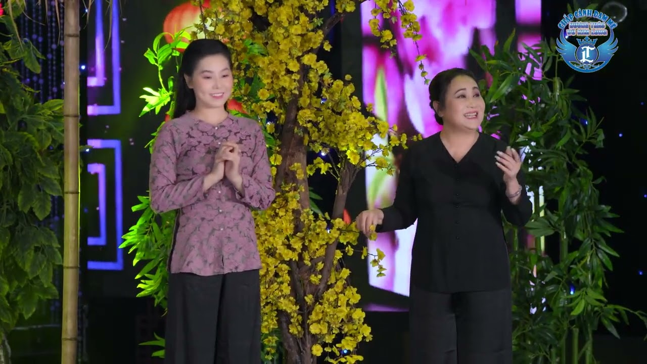 LY RƯỢU MỪNG