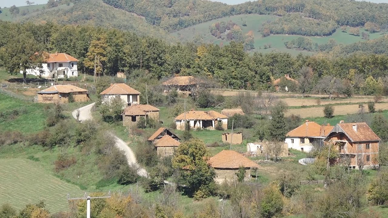 Dalëngadalë po kthehet jeta në Vërbicën e braktisur - 22 Tetor 2022 - RTV TEMA