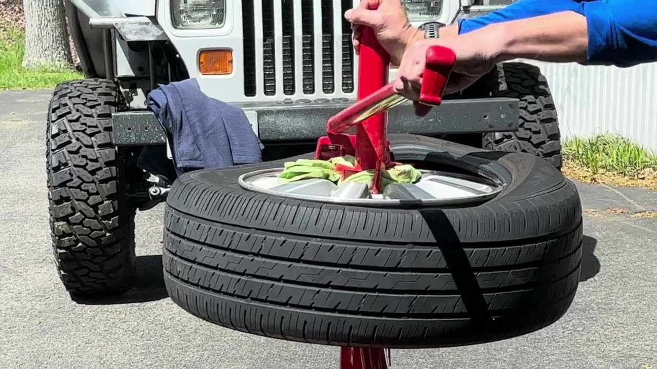 Harbor Freight tire changer w/ duck head mod (tire removal)
