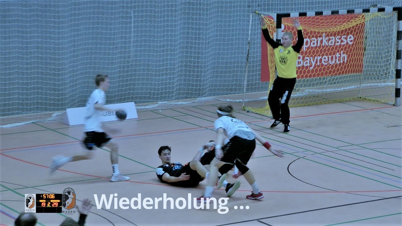 Handballregeln: Offensivfoul oder Torraum betreten, Spielfortsetzung?
