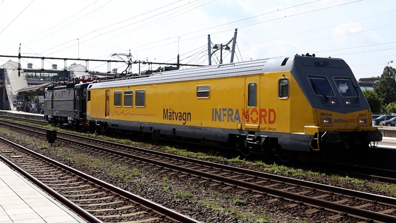 Tåg på Hässleholm Centralstation ｜ Sommar 2022