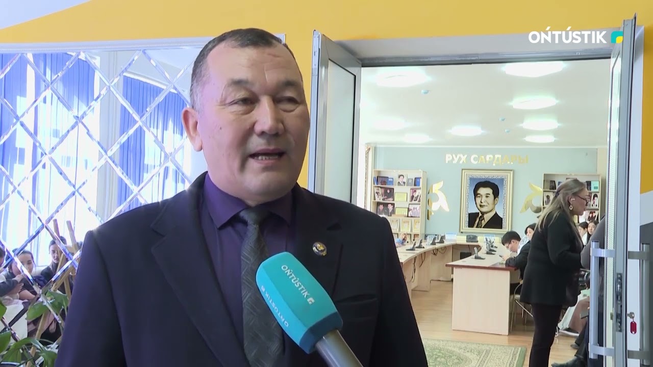 СТУДЕНТТЕР ЖАСАНДЫ ИНТЕЛЛЕКТТІ МЕҢГЕРІП ЖҮР