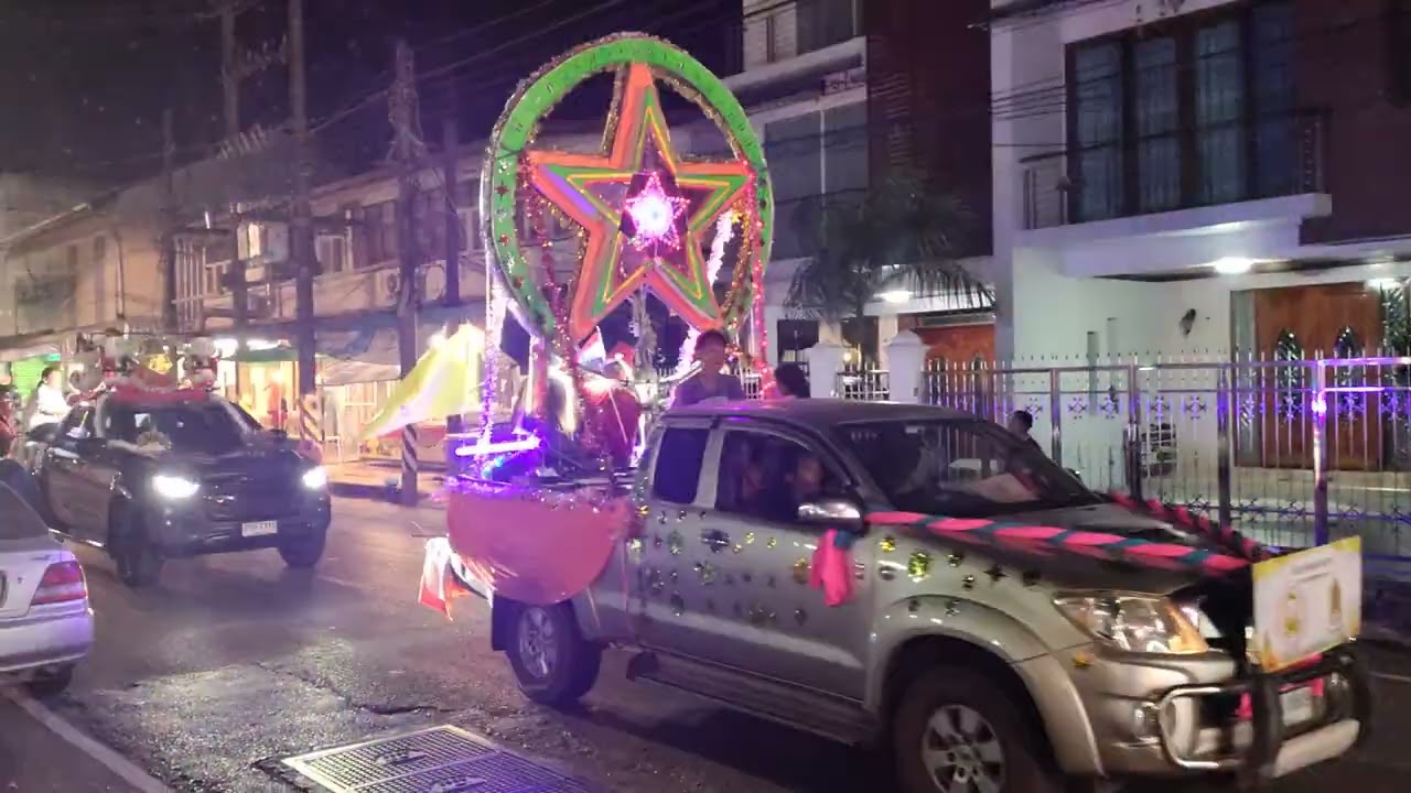 Thailand Christmas Parade 17