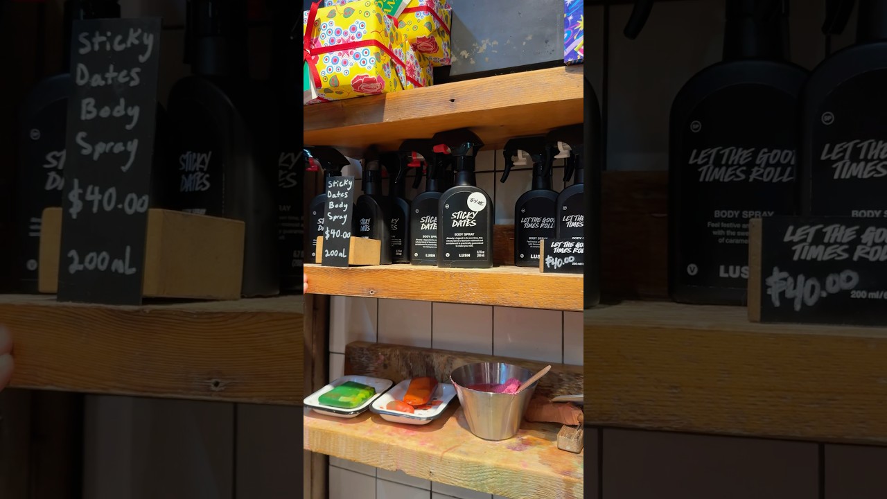 Вирусный спрей для тела Lush Cosmetics Sticky Dates