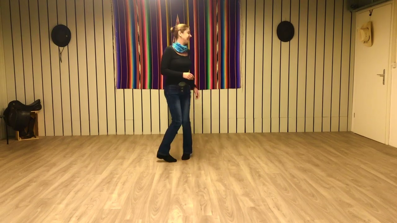 Mama & Me - Line Dance (DANCE)