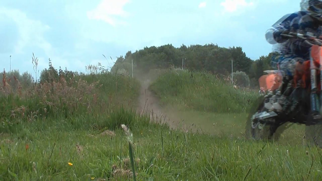 Kinder cross Flying Boetoe in Joure