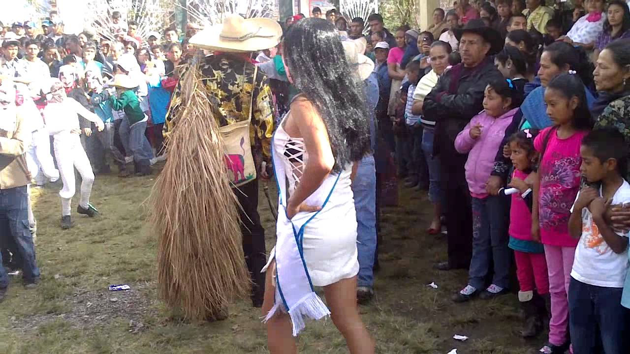 Los Viejos en San Miguel Nocutzepo Diciembre 2013  1