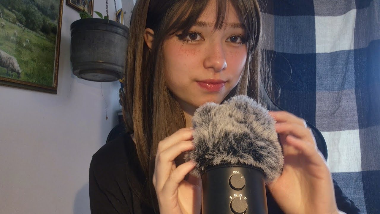 My first ₐₚᵣᵢₗ 𝒻ᵢᵣₛₜ ASMR video