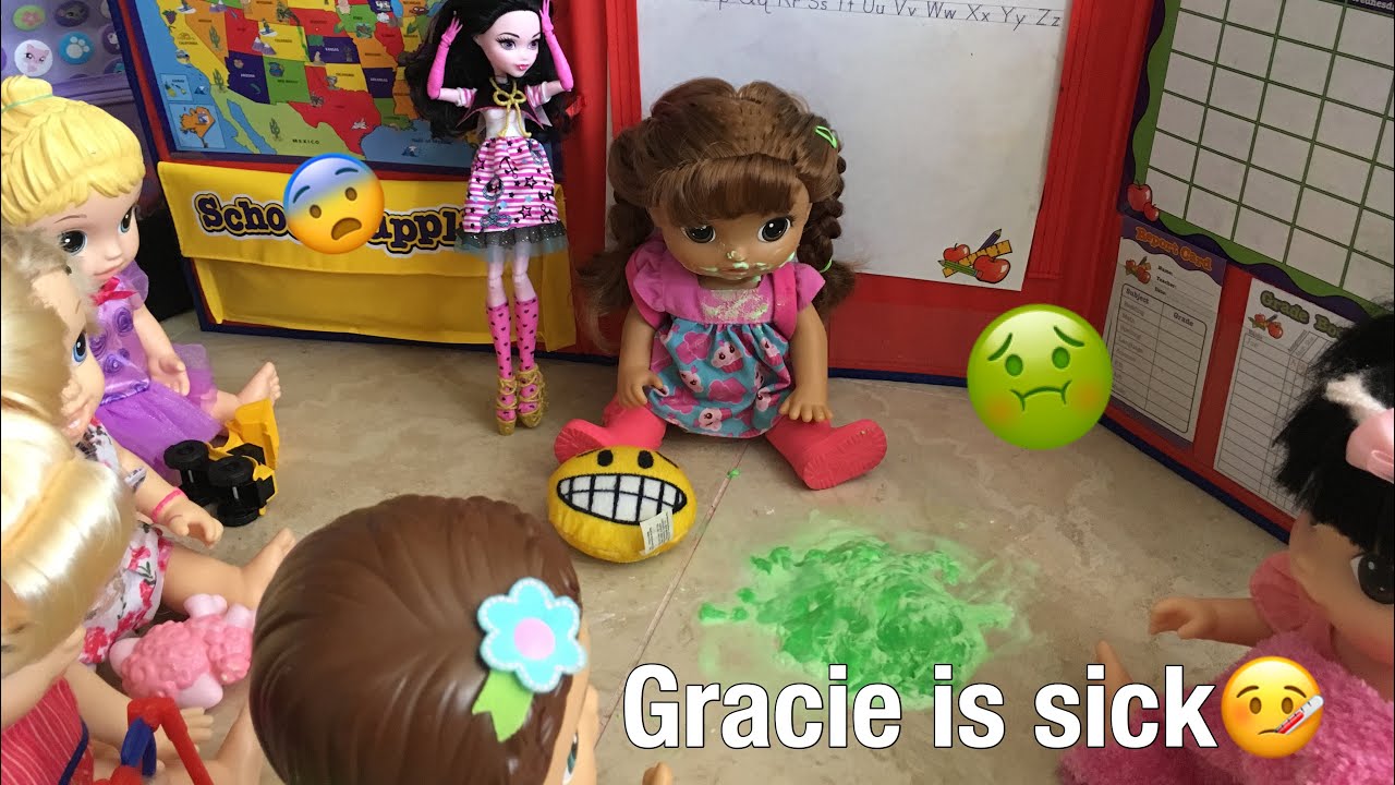 BABY ALIVE Gracie has the flu! Gracie is sick at school!