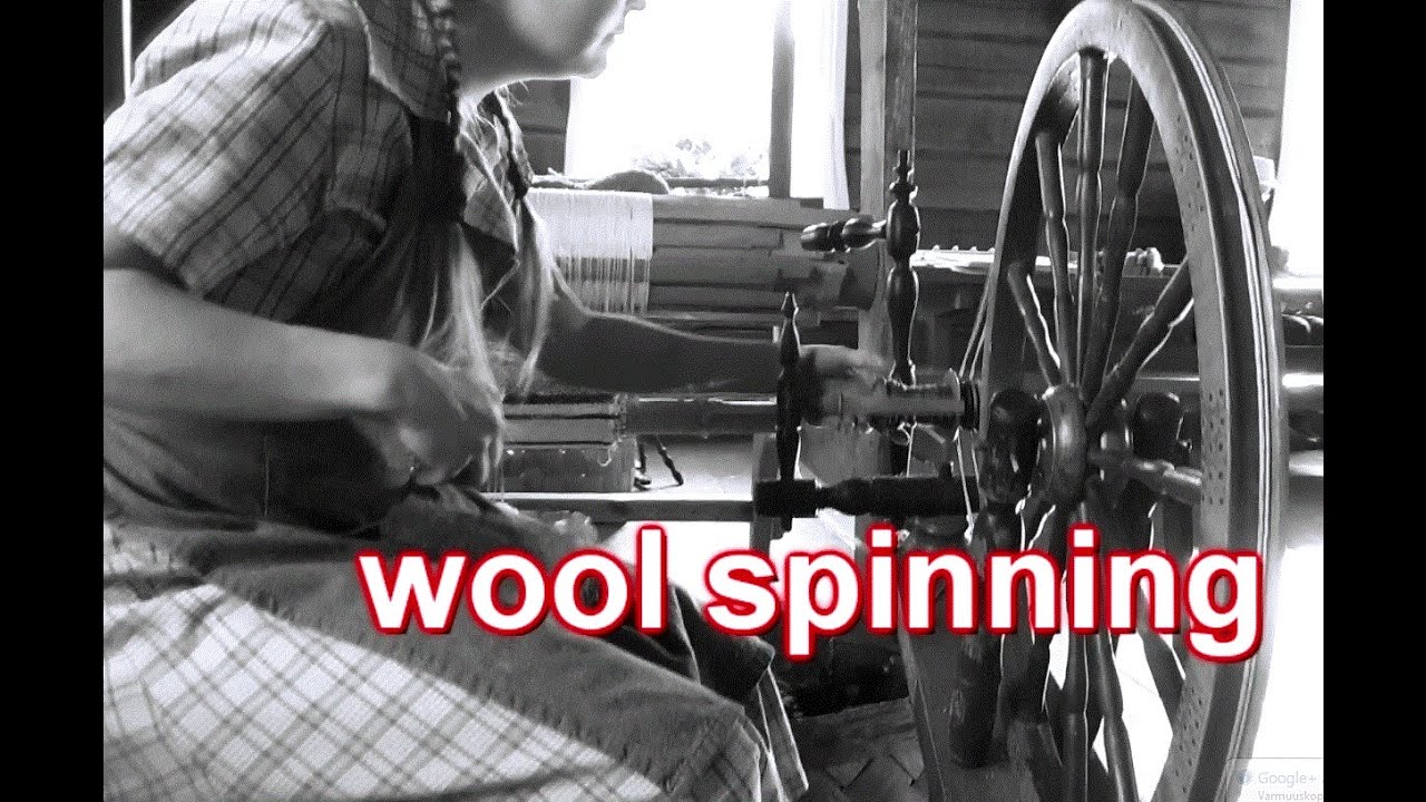 Wool spinning Villan kehruu rukilla! Koveron perinnepäivät 30.8.2014