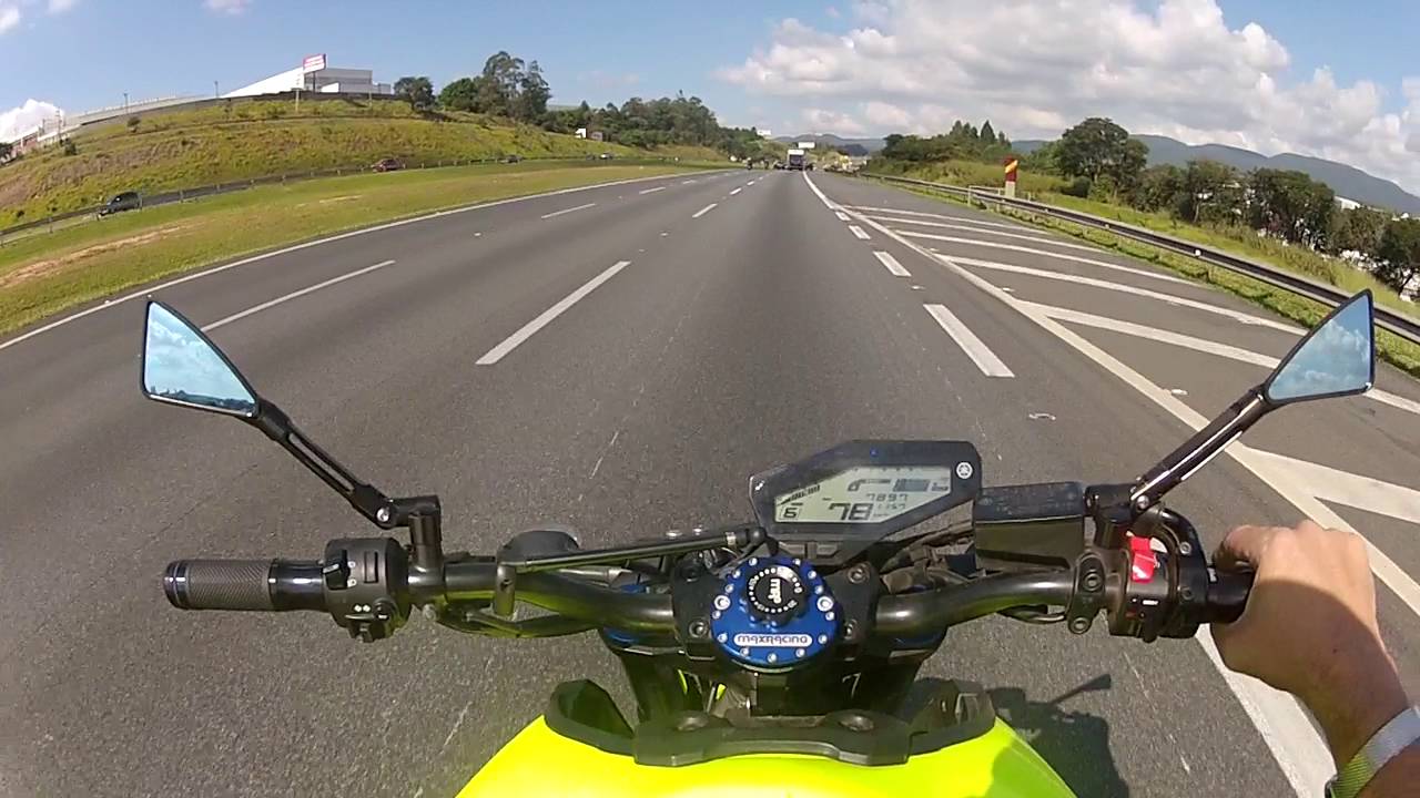 KLE621FULL  MT-09 AMARELA LARGADA DEPOIS DO RADAR. AH, SO EU ACELEREI??? ABRA&Ccedil;A. TOME PAU