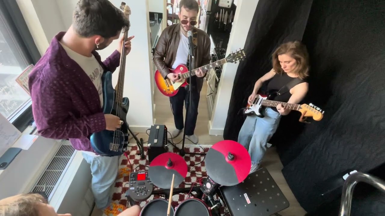 Tighten Up - Performed by the Satin Gum Group 