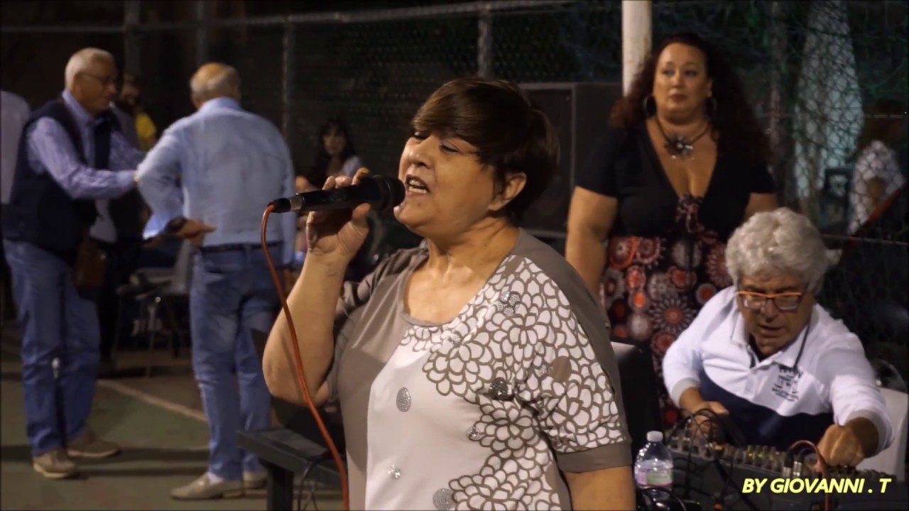 LA REGINETTA DELLA CANZONE SICILIANA!    