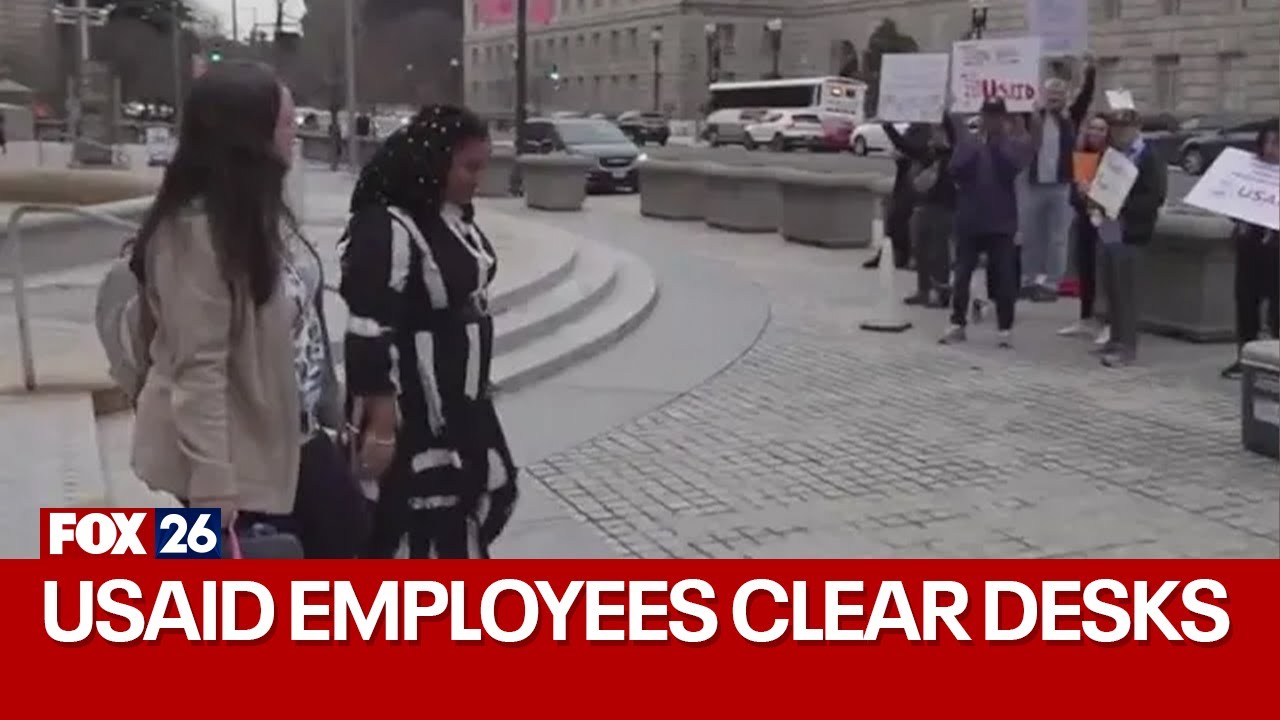 U.S. federal layoffs: USAID employees clear their desks