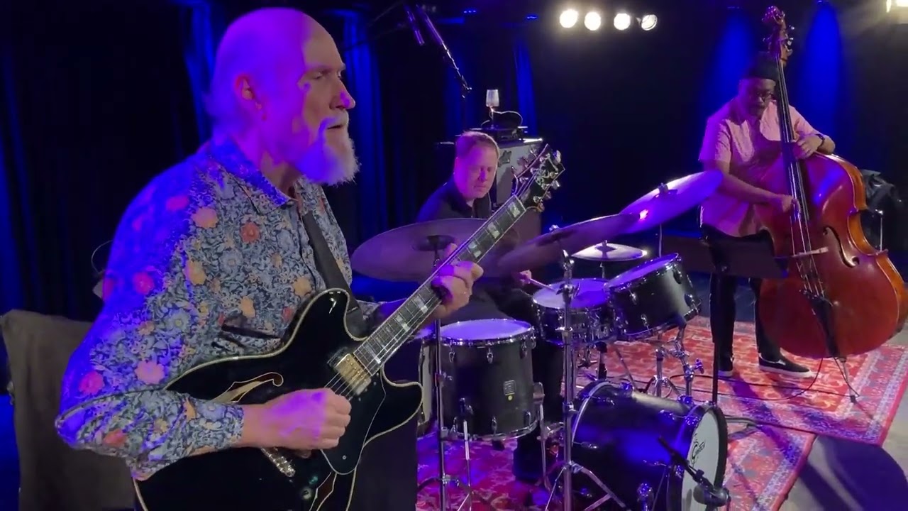 John Scofield and his Trio!