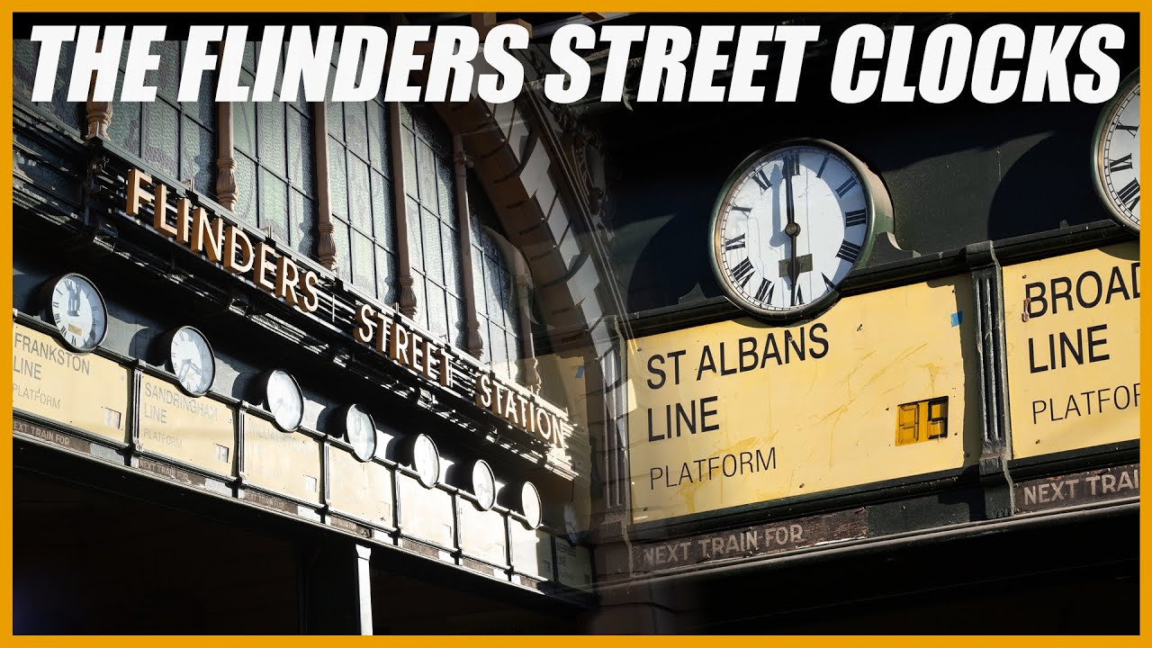 The Flinders Street Clocks // Melbourne's Malfunctioning Meeting Place!