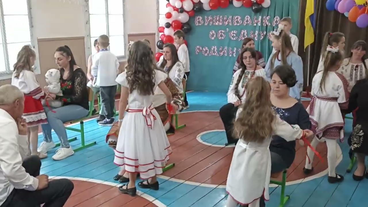 танець з мамами