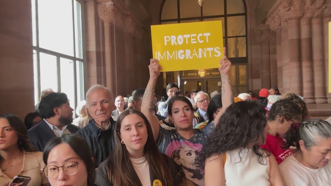 Shortage of immigration attorneys' fuels call for $175M in state funding