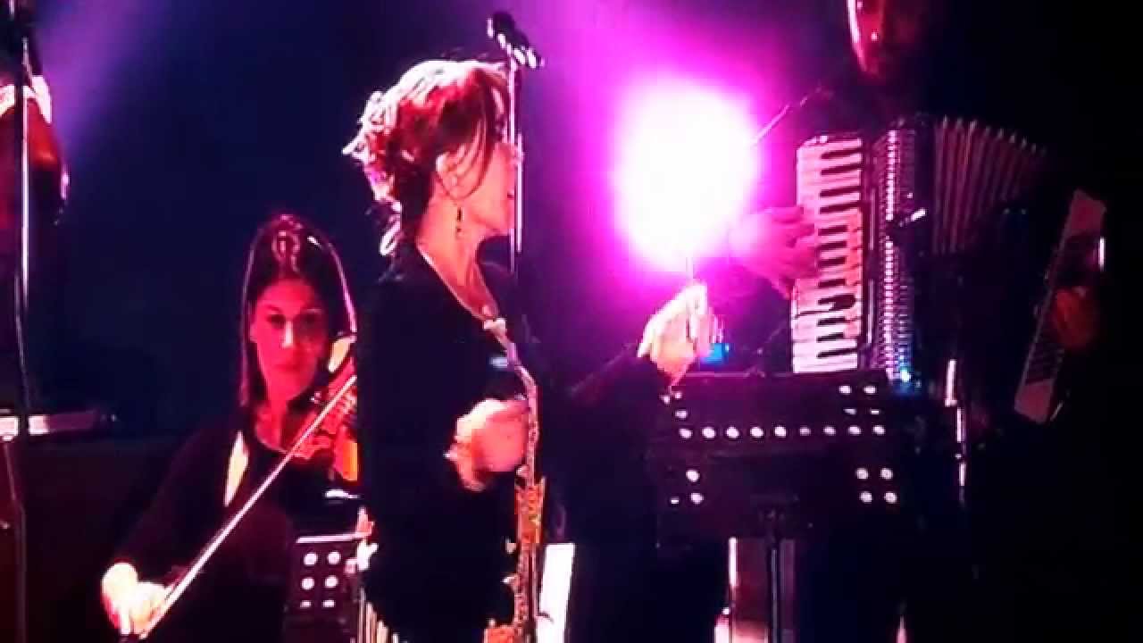 Sezen Aksu - Her Şeyi Yak (14 Şubat 2014) BGM