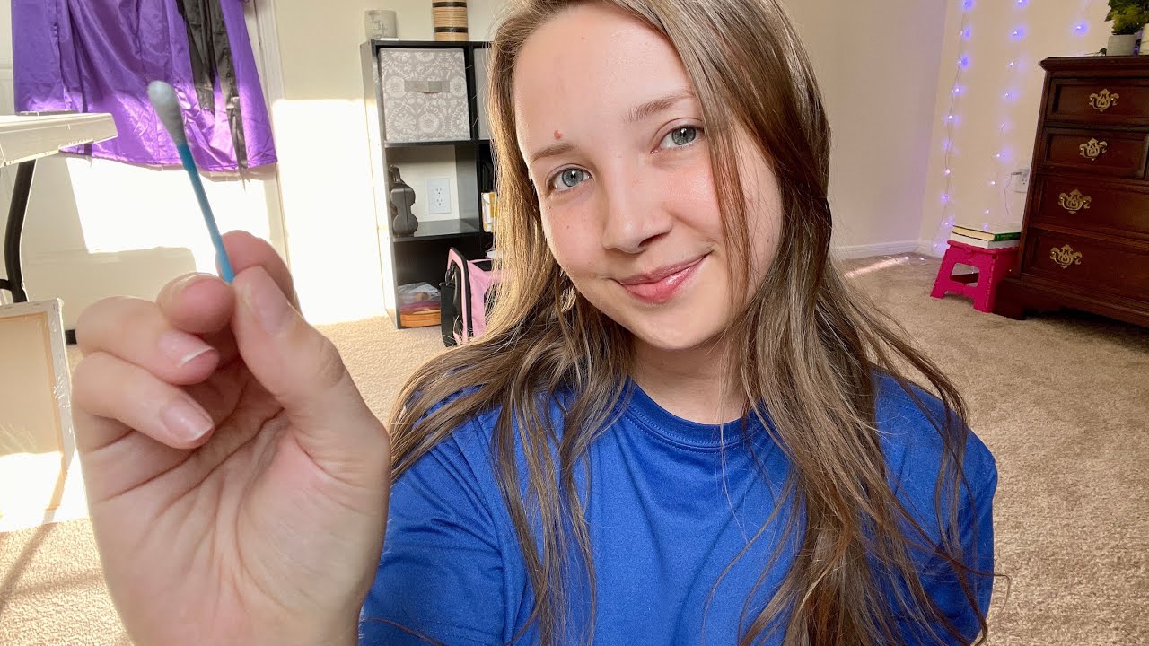 ASMR| PERSONAL ATTENTION (ear cleaning, face brushing, plucking, hand movements)