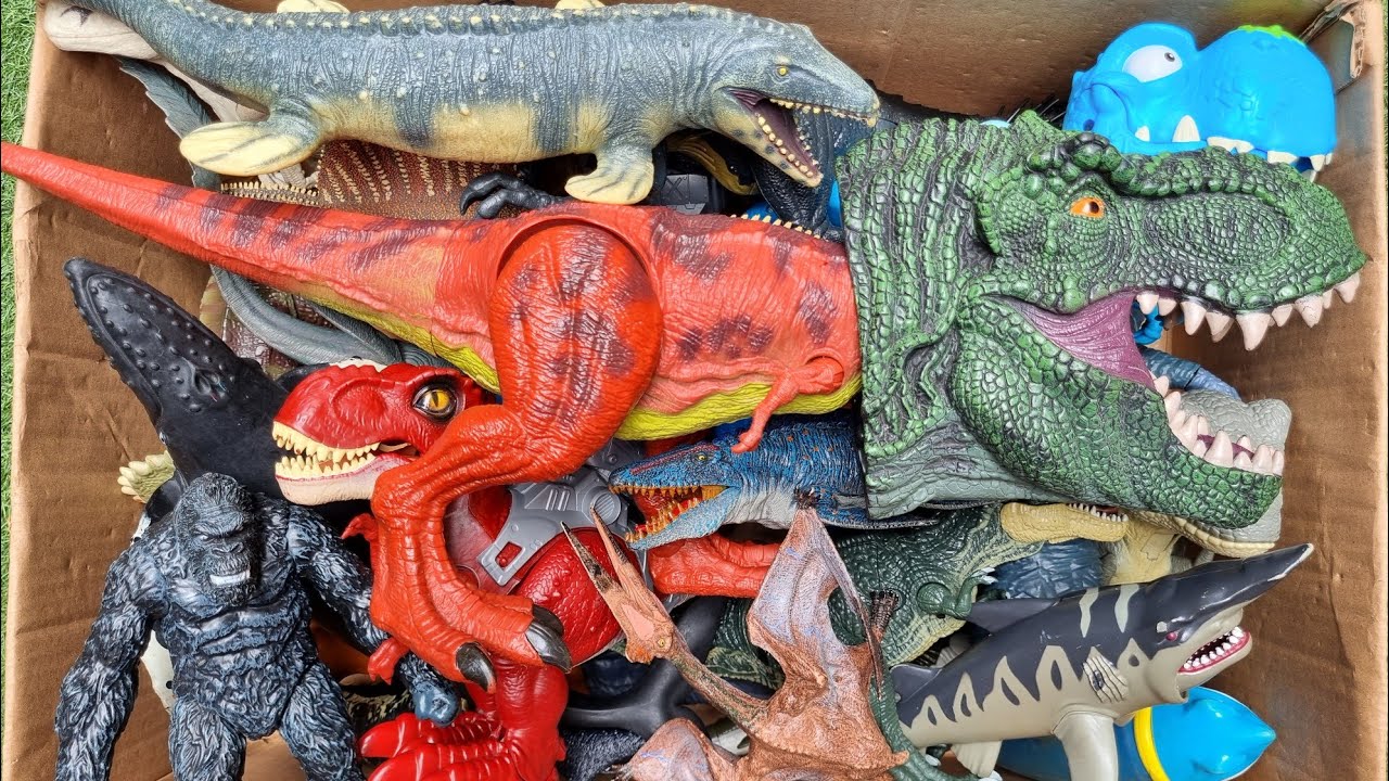 Hunting T-Rex, Distortus Rex, Spinosaurus, Megalodon, Mosasaurus And More Dinosaur Toy