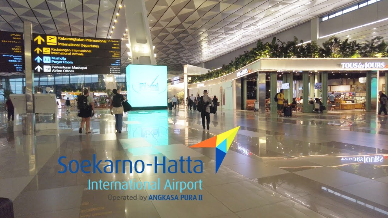 Transfer at Soekarno Hatta Terminal 3 | Domestic to International flight .