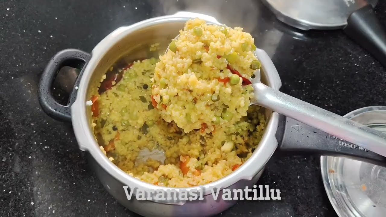 దొడ్డు గోధుమ రవ్వ కిచిడి 👌😋 Wheat Rava Khichdi #wheatravarecipe #food #minivlog #Traditional #recipe