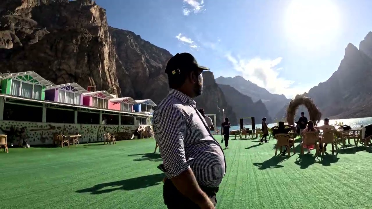 Hunza Travel with us [Luxus Hunza Resturant & Hotel] video 2024