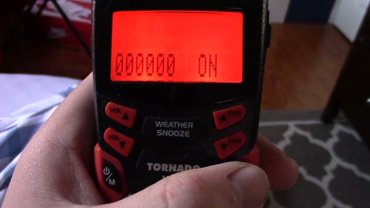 Unboxing/Setup of the RARE Cobra CWR200 Handheld Weather Radio!