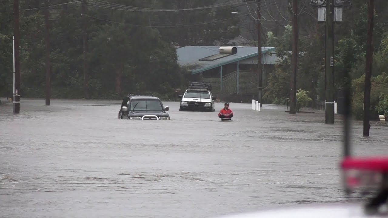 Woman's body found in Victoria floods