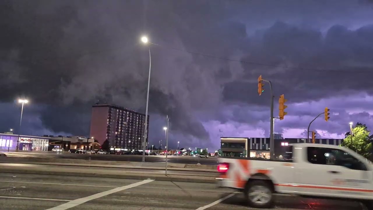Tornado warned storm in Winnipeg Mantoba | Canada Weather