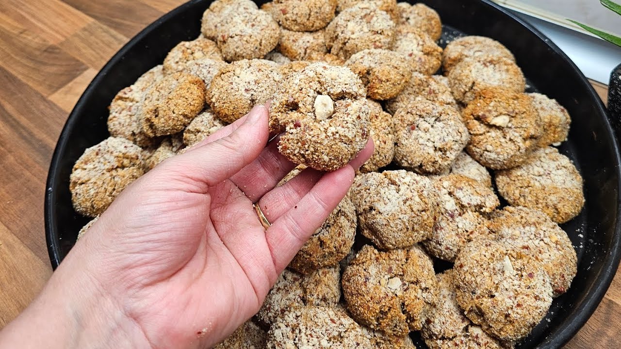 حلويات العيد 2026 😋😋 غريبة ب النخالة معلكة وهشيشة جد اقتصادية والاهم صحية 100% طووووووووب🥳🥳