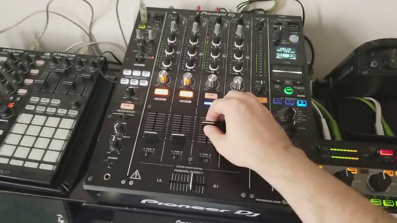 Pioneer DJM 900 Nexus 2 Demonstration