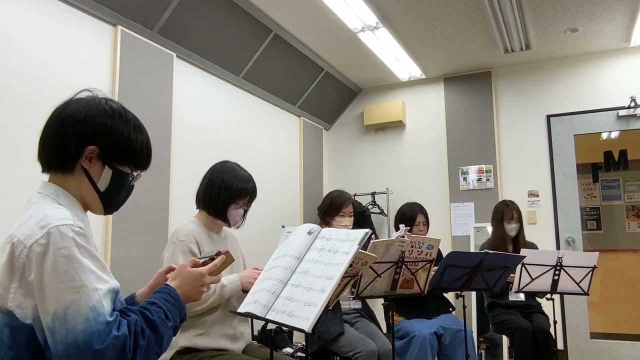 カリンバサークル演奏風景　2026年2月19日『栄光の架け橋』