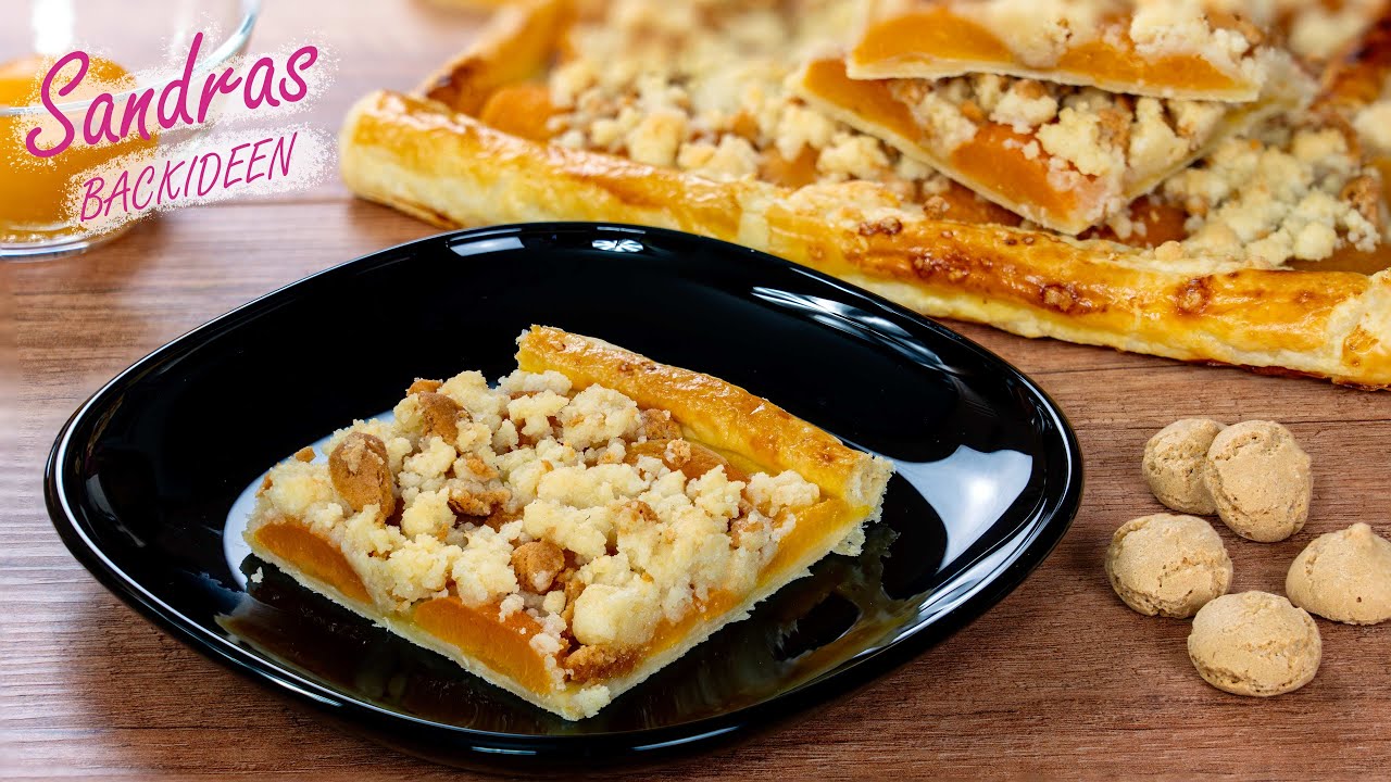 Aprikosenkuchen mit Blätterteig - schnelles Rezept | Streuselkuchen mit Aprikosen