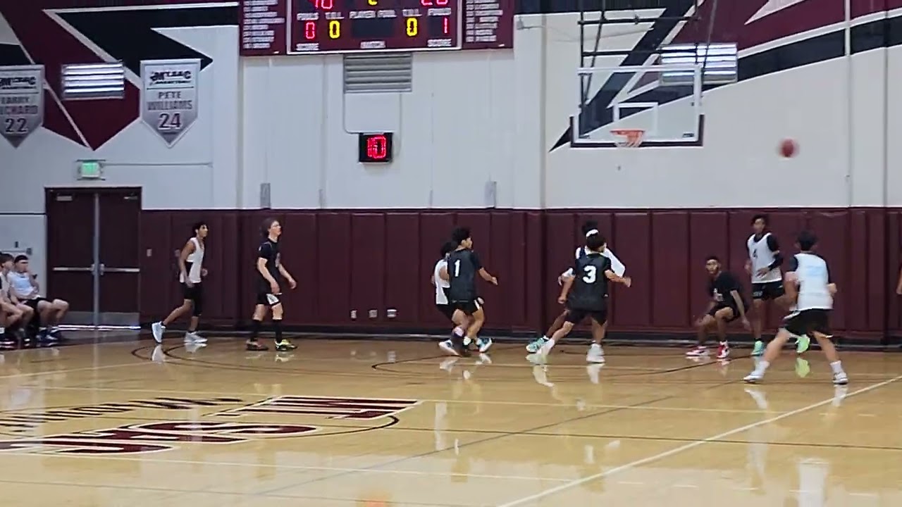 Walnut vs Hart. Mt SAC Summer Shootout. (June 2022)