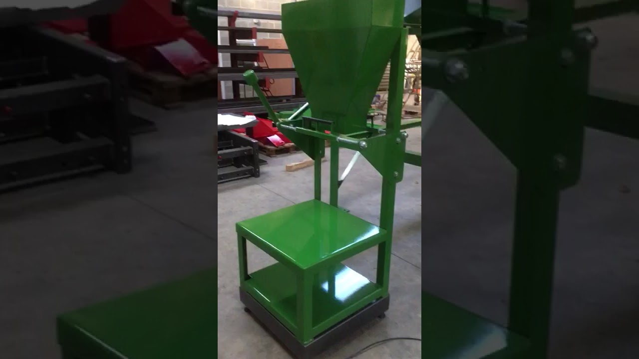 Crushing & Screening Ltd - Compact bag filling machine