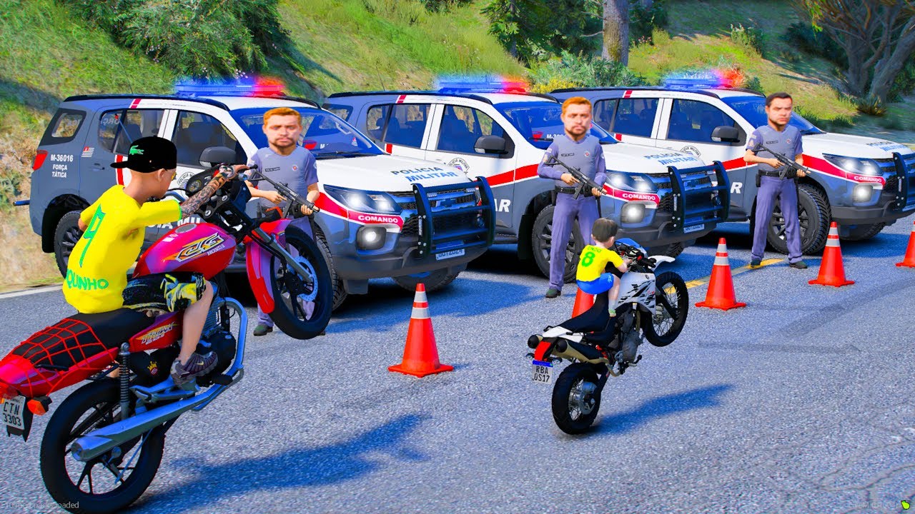DANDO TRABALHO PARA POLICIA DE MOTO ROUBADA COM MEU SOBRINHO no GTA 5 O FILME