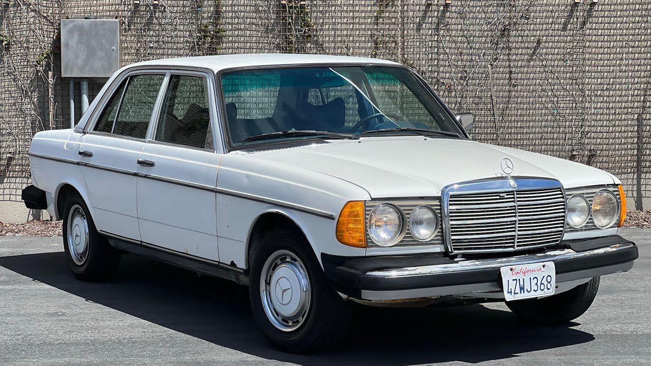 1979 Mercedes 300D ONLY 150K MILES