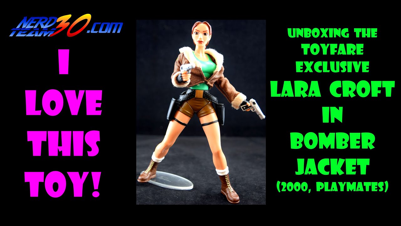 Unboxing The Toyfare Exclusive Lara Croft In Bomber Jacket (Playmates, 2000) - I Love This!