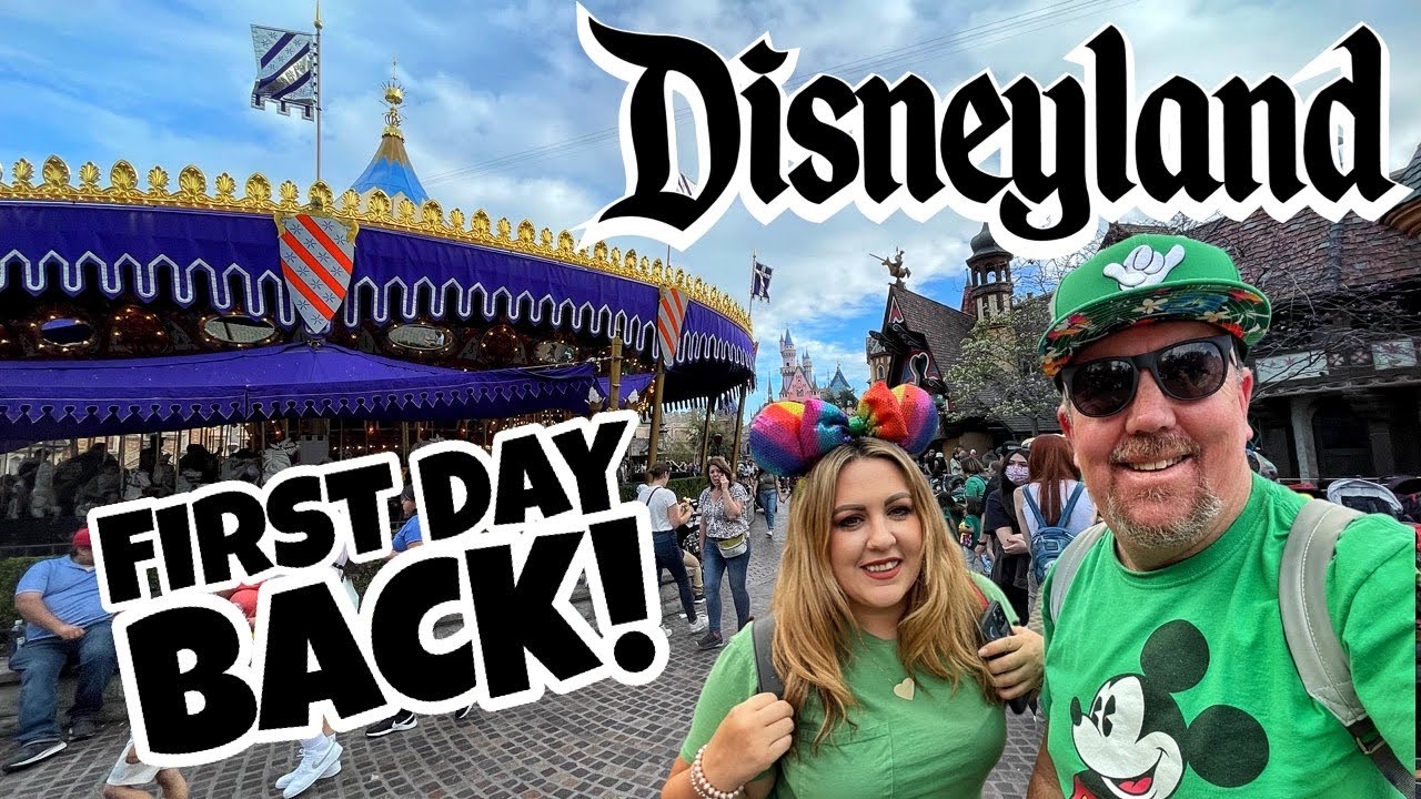 Our First Day Back at DISNEYLAND! A Night of Fun & What’s Changed.. + We Found a New Treat!